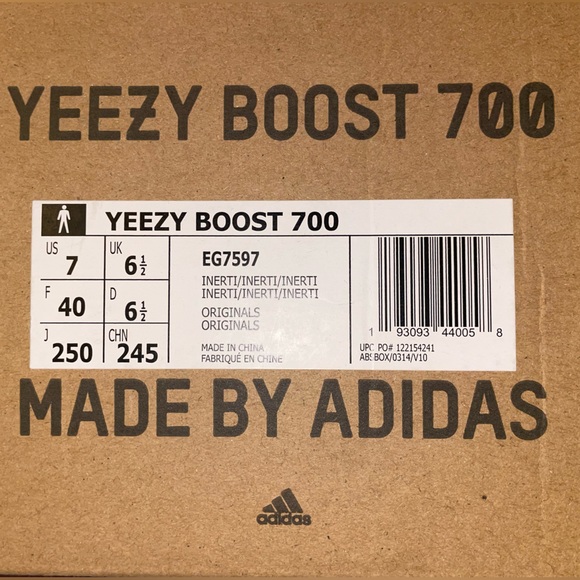 2019 YEEZY BOOST 700 INERTIA - Picture 9 of 9